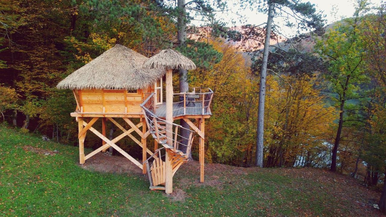 Отель Pine Point Тренчианске-Теплице Экстерьер фото